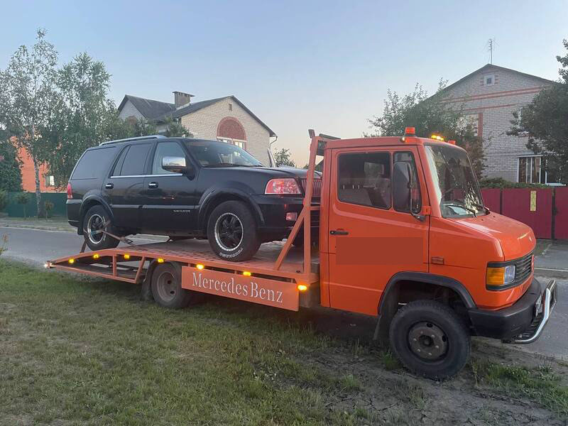 Mercedes